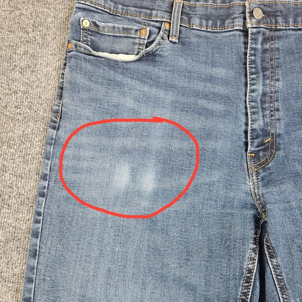 Levis measurements waist